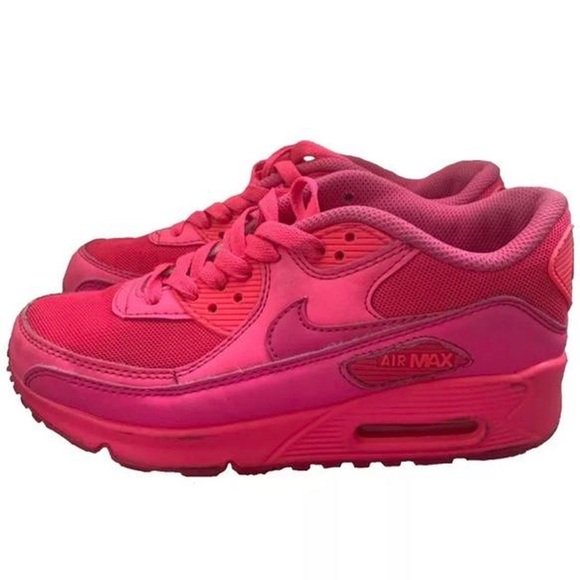 pink air kicks
